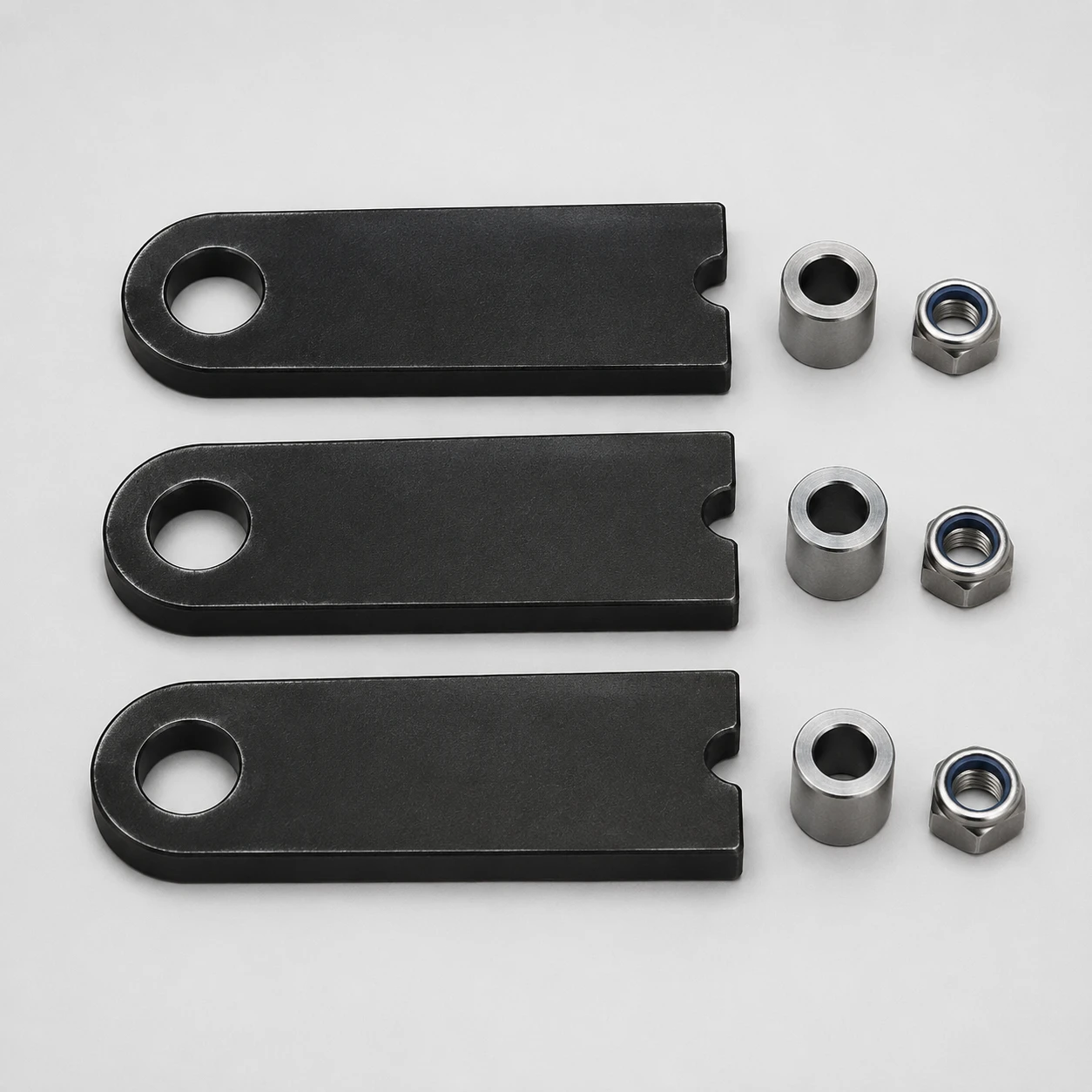 CONJUNTO FACAS (3 FACAS, 3 BUCHAS, E PORCAS)
